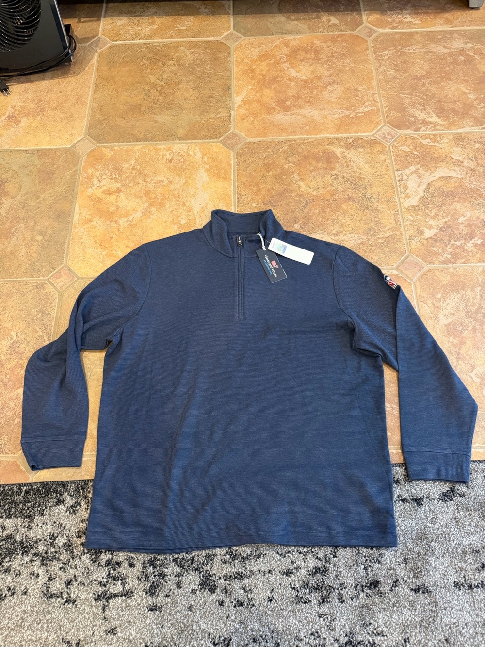 Vineyard Vines NFL Men’s Dark Navy Quarter-Zip Pullover